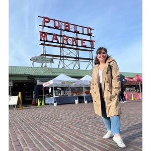 Meet your Posher, Megan